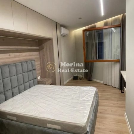 Tirane, jepet me qera apartament 1+1 Kati 5, 70 m² 800 € (Bulevardi Zogu i 1)