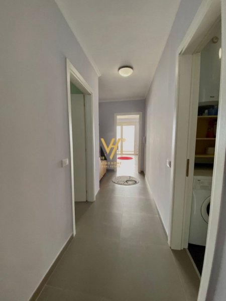 Durres, shitet apartament 2+1+Ballkon Kati 7, 83 m² 300.000 € (SHKEMBI I KAVAJES)