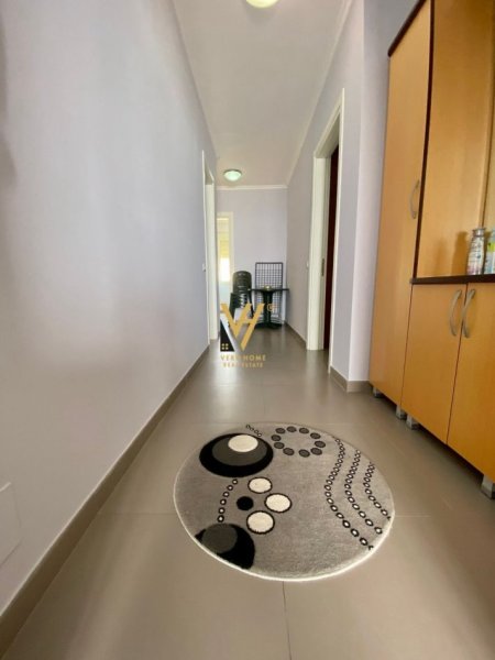 Durres, shitet apartament 2+1+Ballkon Kati 7, 83 m² 300.000 € (SHKEMBI I KAVAJES)