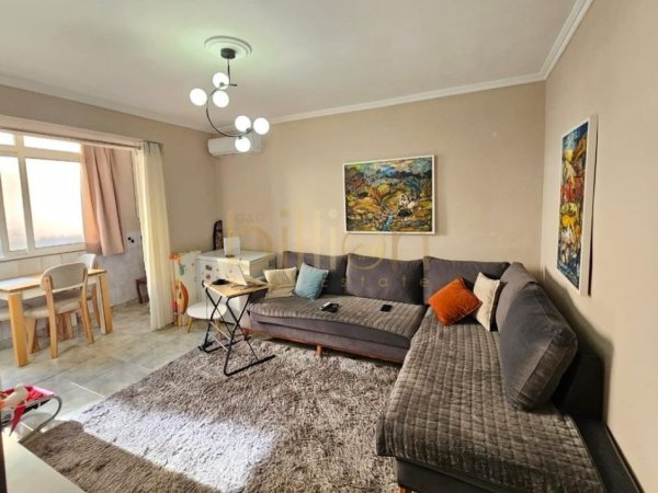 Tirane, jepet me qera 1+1 , 60 m² 500 € (Ministria Jashtme)