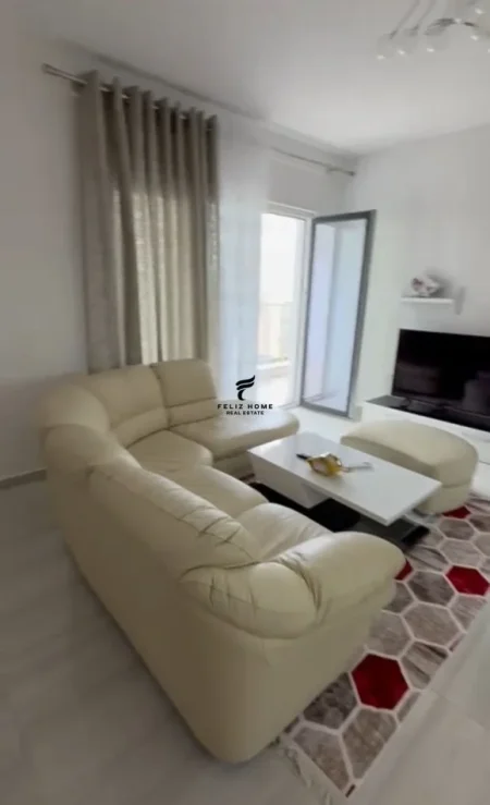 Tirane, jepet me qera apartament 1+1 Kati 4, 68 m² 650 € (ZOGU I ZI)