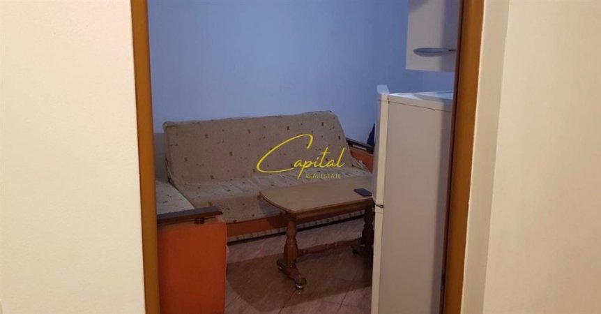 Tirane, jepet me qera apartament 1+1 Kati 1, 60 m² 320 € (5 MAJI)