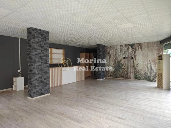 Tirane, jepet me qera ambjent biznesi Kati 1, 98 m² 500 € (Rruga Shefqet Kuka)