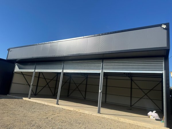 Tirane, jepet me qera ambjent biznesi Kati 0, 500 m² 1.500 € (kapanon tek rruga arberit)