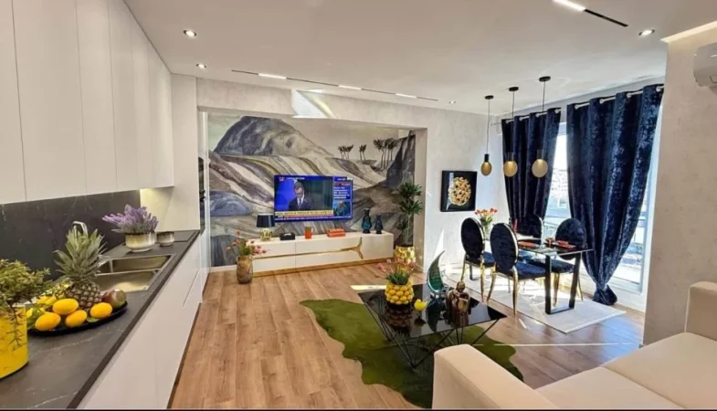 Tirane, shitet apartament 2+1+Aneks+Ballkon Kati 8, 91 m² 297.000 € (21 Dhjetori)