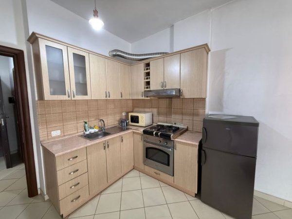 Tirane, shitet apartament 1+1+Aneks+Ballkon Kati 6, 68 m² 83.000 € (casa italia)