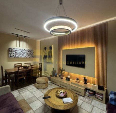 Tirane, shitet apartament , 144 m² 300.000 € 