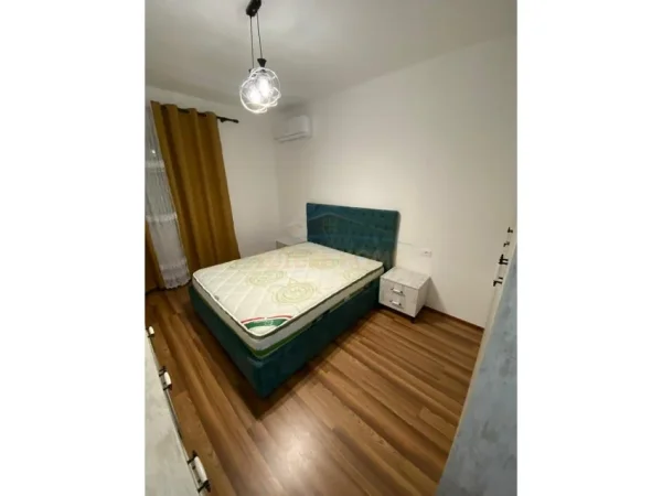 Tirane, shitet apartament 1+1+Ballkon Kati 7, 72 m² 110.000 € (Unaza e Re)