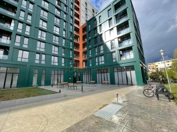 Tirane, shitet apartament 3+1+Ballkon Kati 9, 156 m² 280.000 € (Bulevardi i Ri)