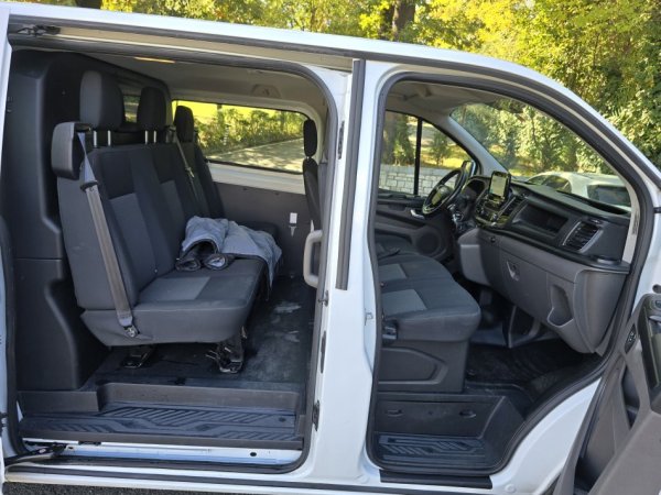 Tirane, shes Furgon Ford transit Nafte, e bardhë manuale Klima 198.652 km 14.900 €