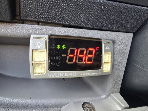 Tirane, shes Frigorifer CITROEN Nafte, e bardhë manuale Kondicioner 165.232 km 7.900 €