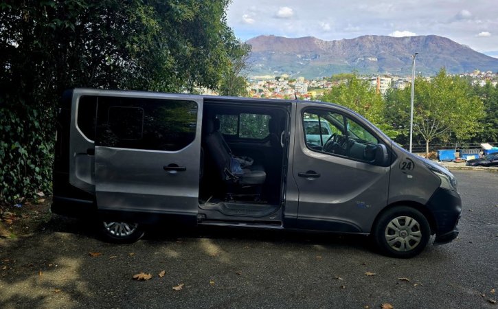 Tirane, shes minivan | minibus Fiat Nafte, gri e erret manuale Kondicioner 152.321 km 14.900 €