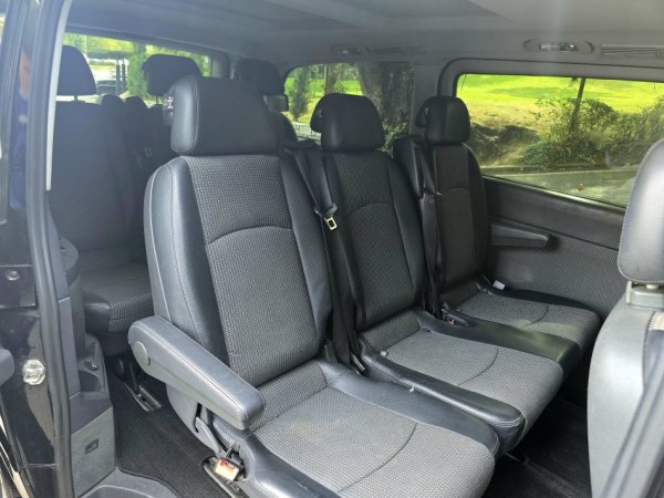 Tirane, shes minivan | minibus Mercedes viano Nafte, e zeze automatik Klima 117.212 km 14.900 €