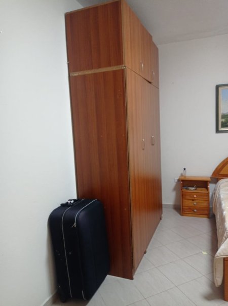 Tirane, jepet me qera shtepi 2+1 Kati 2, 450 €