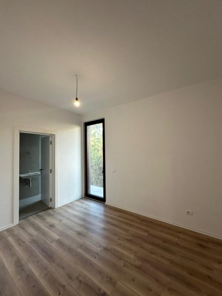 Tirane, shitet apartament 3+1 , 191 m² 640.000 € (Altana Luxury Residence)
