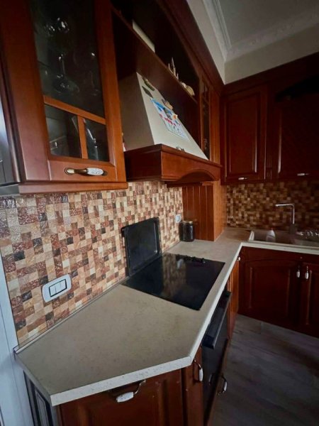 Tirane, shitet apartament 2+1+Ballkon Kati 6, 95 m² 157.600 € (Misto Mame)