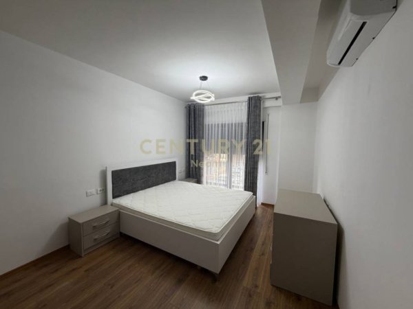 Tirane, jepet me qera apartament 2+1 Kati 1, 109 m² 800 € (Kodra e Diellit 2)
