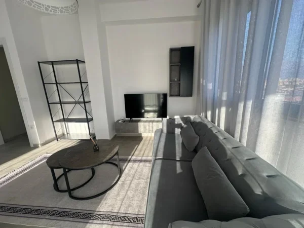 Tirane, jepet me qera apartament 2+1+Ballkon Kati 6, 100 m² 600 € (Oasis Residence)