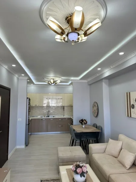 Tirane, jepet me qera apartament 2+1+Aneks+Ballkon Kati 4, 115 m² 600 € (Kompleksi Fratari plus post parkimi)