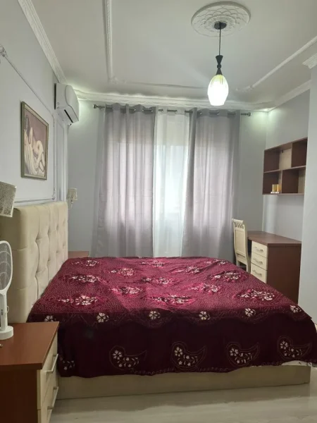 Tirane, jepet me qera apartament 2+1+Aneks+Ballkon Kati 4, 115 m² 600 € (Kompleksi Fratari plus post parkimi)