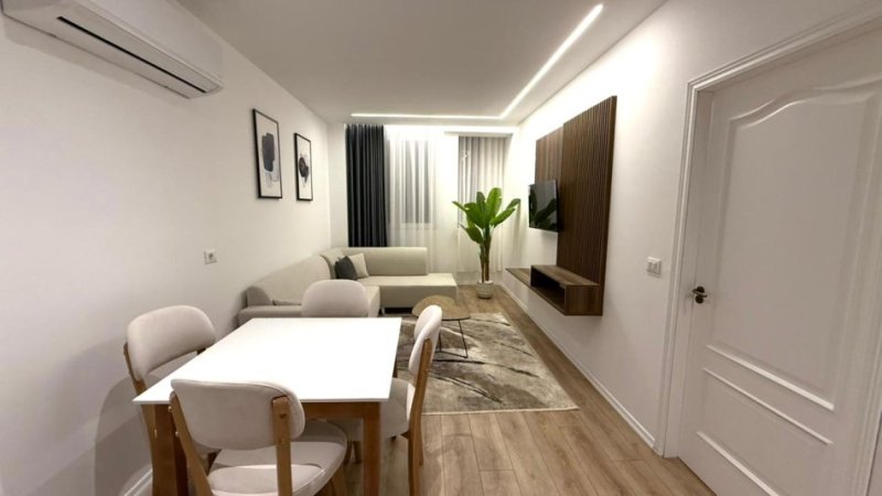 Tirane, shitet apartament 1+1+Ballkon Kati 5, 70 m² 178.000 € (Rruga Fortuzi)
