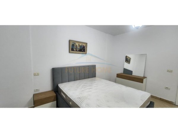 Qera, Apartament 1+1, Ish Ekspozita, Tiranë. 650 €