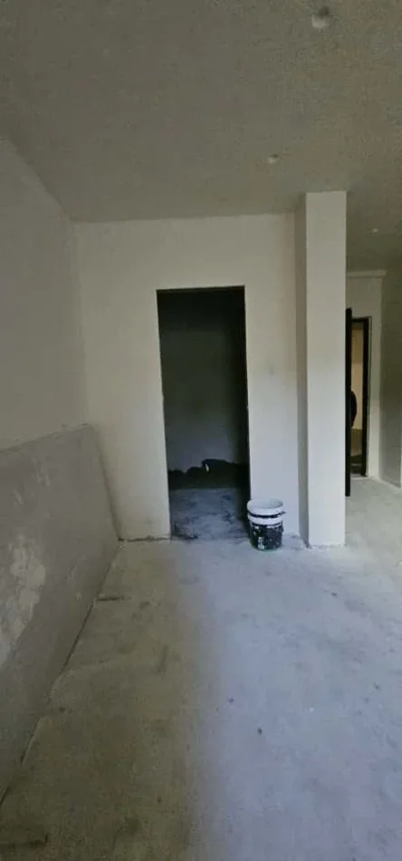 Tirane, shitet Vile 4+1 Kati 0, 471 m² 780.000 € (TEG)