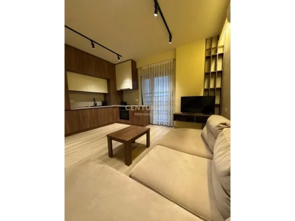 Tirane, jepet me qera apartament 1+1+Ballkon Kati 7, 60 m² 850 € (Bulevardi Zogu 1)