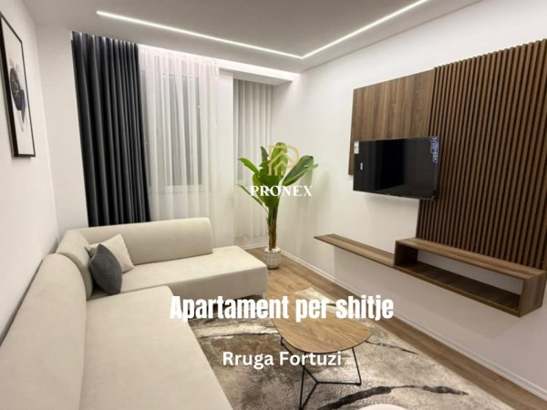 Tirane, shitet apartament 1+1 Kati 5, 70 m² 178.000 € (Rruga Fortuzi, prane Qendres)
