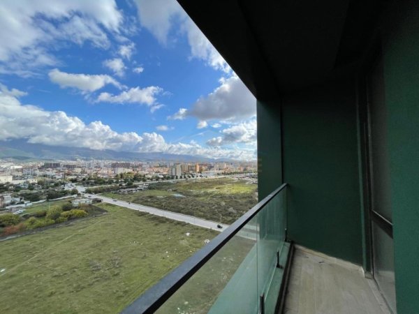 Tirane, shitet apartament 3+1 Kati 9, 156 m² 280.000 € (BULEVARDI I RI,JORDAN MISJA,STACION TRENI)