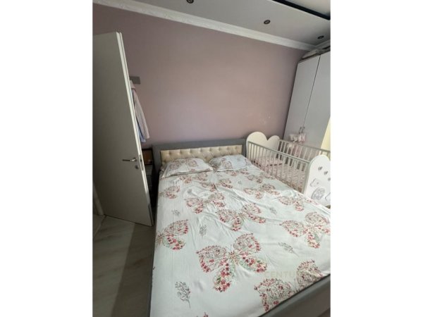 Tirane, jepet me qera apartament 2+1 Kati 4, 107 m² 850 € (Green City)