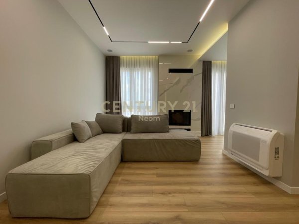 Tirane, jepet me qera apartament 1+1 Kati 3, 77 m² 1.250 € (Liqeni Thate)