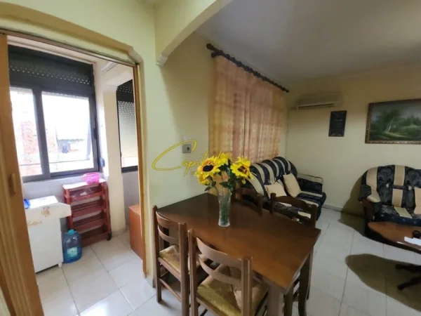 Tirane, shitet apartament 1+1 Kati 5, 50 m² 100.000 € (ALI DEMI)