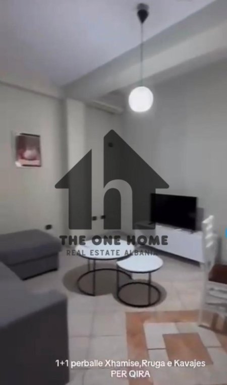 Tirane, jepet me qera apartament 1+1+Ballkon Kati 3, 68 m² 500 € (Rr Kavajes)