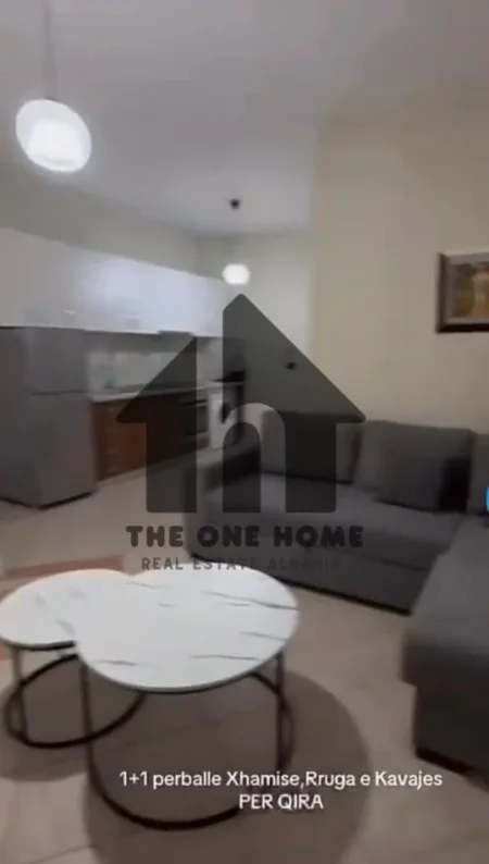 Tirane, jepet me qera apartament 1+1+Ballkon Kati 3, 68 m² 500 € (Rr Kavajes)