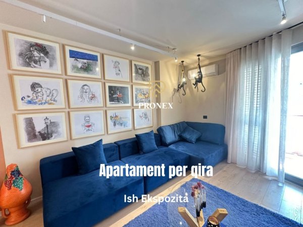 Tirane, jepet me qera apartament 1+1 Kati 12, 76 m² 900 € (Ish Ekspozita)