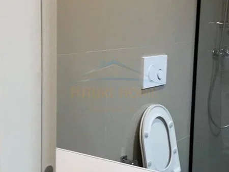 Tirane, jepet me qera apartament 1+1 Kati 8, 68 m² 600 € 