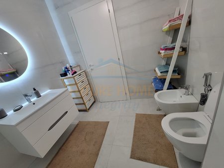 Tirane, shitet apartament 1+1 Kati 1, 65 m² 180.000 € 