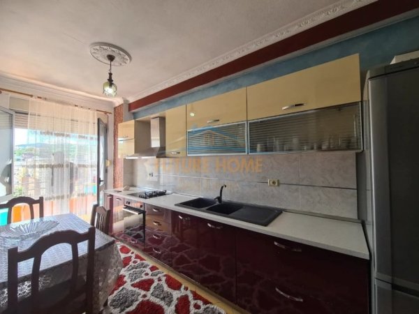 Qera,Apartament 2+1 ne Yzberisht! 400 €