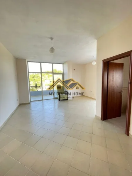 Durres, shitet garsonier 1+1+Ballkon Kati 6, 86 m² 65.000 € (SHKEMBI KAVAJES)