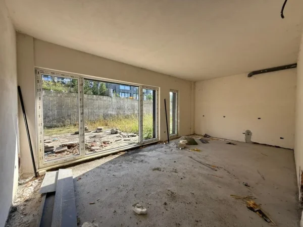 Tirane, shes Vile 2 Katshe , 257 m² 600.000 € (Lakeside Residence)