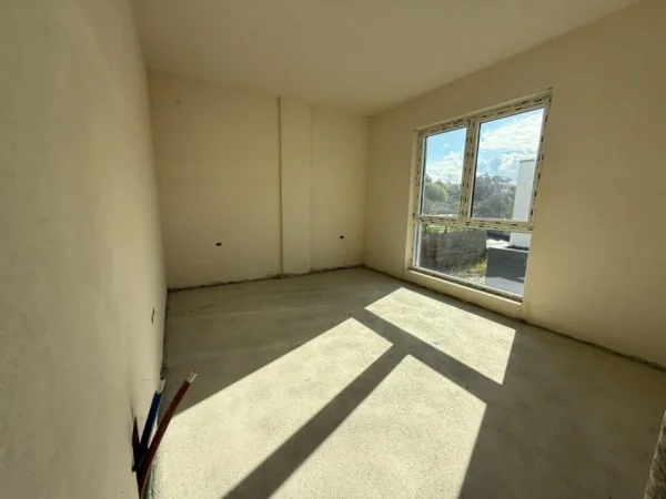 Tirane, shes Vile 2 Katshe , 257 m² 600.000 € (Lakeside Residence)