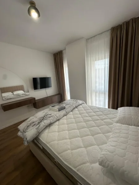 Tirane, jap me qera apartament 2+1+Ballkon Kati 8, 77 m² 1.000 € (Zogu i Zi)