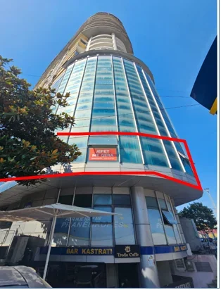 Durres, jepet me qera ambjent biznesi Kati 2, 202 m² (Rruga Egnatia, prane Portit Durres)