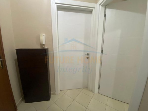 Qera, Apartament 1+1, Fresk, 35000 lek te Rinj