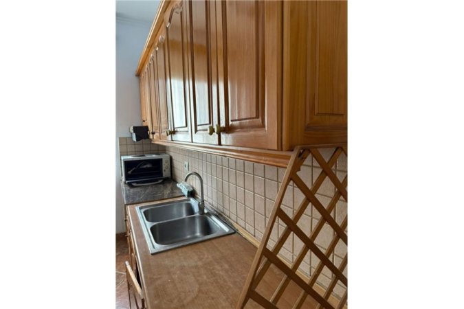 Vlore, jepet me qera apartament 2+1 Kati 2, 80 m² 350 € (Prane Kishes Ortodokse - Rruga Fiqirete Musta, Vlorë)