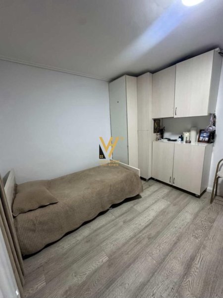 Tirane, jepet me qera apartament 2+1+Ballkon Kati 2, 71 m² 500 € (PORCELAN)
