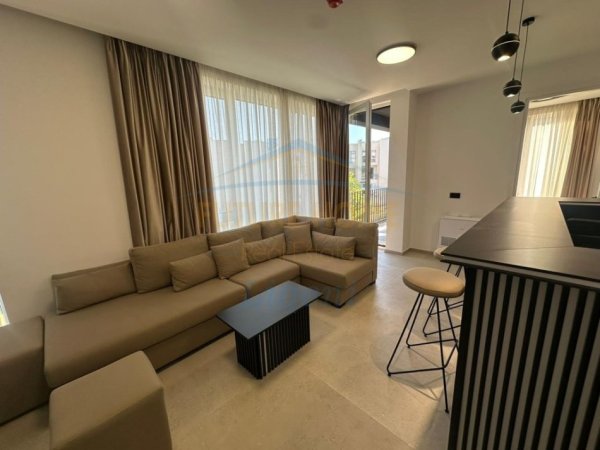 Qira, Apartament 2+1+Post Parkimi, Kompleksi Forest, Tirane 1,350 €