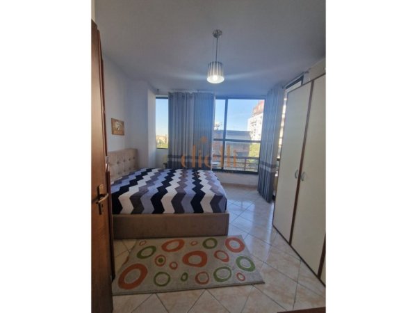 Tirane, shitet apartament 3+1 Kati 3, 127 m² 260.000 € 