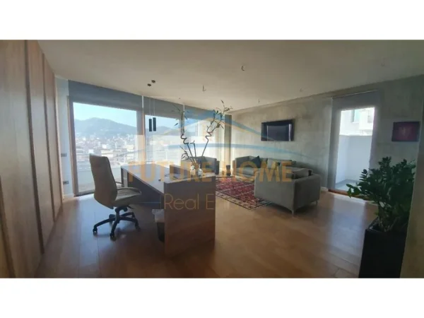 Tirane, jepet me qera zyre Kati 7, 200 m² 3.100 € (Bulevardi Gjergj Fishta Hotel Hilton Garden Inn)